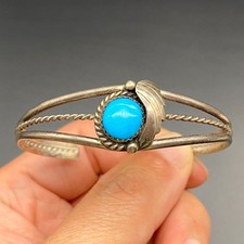 Vintage Southwestern Turquoise Sterling Silver Bracelet Cuff Small 6-1/4