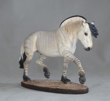 Artist Resin Little Levar a Norwegian Fjord to a zorse x Rayvin Maddock picture