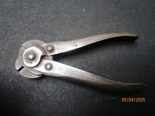 WIRE CUTTERS  POSITION VNTG WIRE CUTTERS NO NAME MADE IN ENGLAND picture