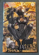 Absolute Catwoman #3 Kaare Andrews Virgin Gold Foil Exclusive picture