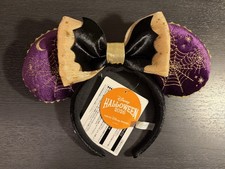 NWT - Tokyo Disney Halloween 2026 Minnie Ears Purple Velvet Bat Bow Spider Web picture