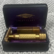 1934 Gillette Aristocrat Metal Safety Razor Set with Case & Blue Blade Packs picture