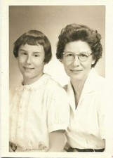 Vintage FOUND FAMILY PHOTO Girl WOMAN Black And White Original Portrait 05 13 F picture