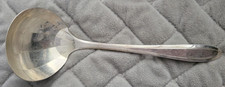 GRAVY LADLE Nobility Plate 1937 Oneida Silver REVERIE 4 Crowns 7 1/4