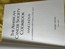 The American Cancer Society Cookbook by Anne Lindsay picture