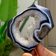 86G Natural black stripe agate crystal geode quartz column spirit energy healing picture