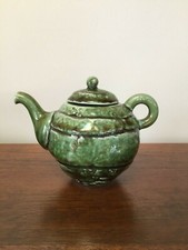 Art Pottery Jade Green Glazed 16 oz 4 ⅞” Teapot Signed: MINT picture