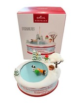 New Hallmark Keepsake Christmastime is Here The Peanuts Gang Ornament 2023 Works picture