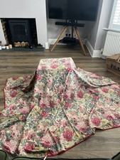 Stunning Sanderson extra Large Vintage Peony & Roses Table cloth 84in x 67in picture