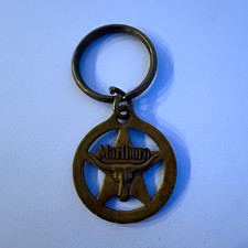 Vintage Marlboro Longhorn Steer Star Metal Keychain Tobacco Advertising picture
