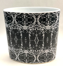 Eschenbach Porzellen Bavaria MCM Pop Art Black White Vase 6 1/2