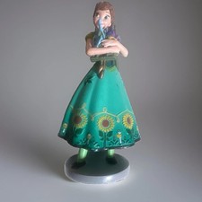 Disney Princess Anna Figurine W/ Green Dress Holding Flowers Figure NEW picture