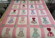 Vintage Dutch Girl Sunbonnet Sue Appliqué Quilt Handmade-Hand Quilted. 65”x71”  picture