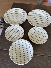 Royal Tudor Olympiad England Grindley Of Stoke Set Of Dishes 2 Dinner2side3bowls picture