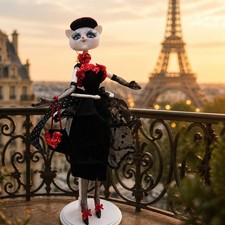 Glamour Kitty Cat Figurine Boudoir Paris Fashion Doll  12.25