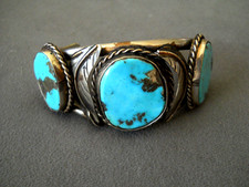 Southwestern Native American Navajo Kingman Turquoise Silver Tone Cuff Bracelet picture