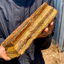 3.59LB Natural tiger's Eye rough raw stone rock specimrn madagescar picture