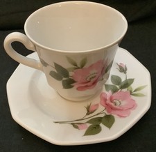 Winterling Kirchenlomitz Bone China Tea Cup & Saucer Set Floral Pattern Bavaria picture