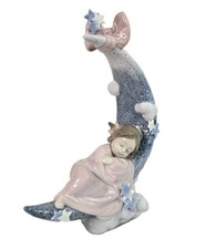 LLADRO #06583 HEAVENS' LULLABYE GIRL SLEEPING ON A MOON FIGURINE No Box picture