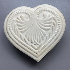 VTG 1990’s Shabby Chic Metal Heart Trinket Box Embossed Attached Lid picture