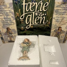 Faerie Glen Berrykiss FG805 Fairy In Green Dress Holding Grapes In Box Vtg 2002 picture