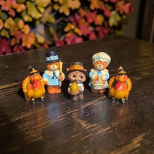 5Vtg Fall Thanksgiving Decor Turkey Candles Pilgram Squirrel Pepper Shakers READ picture