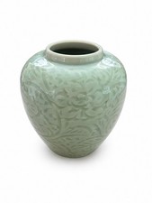 Vintage Chinese Celadon Soft Green  Embossed Floral Leaf Vase 6.5” picture