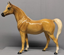 HTF San Marcos Hagen Renaker Large Glossy Palomino Arabian Mare Zara picture