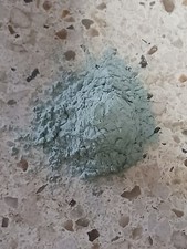 600 grams fine silicon carbide powder picture