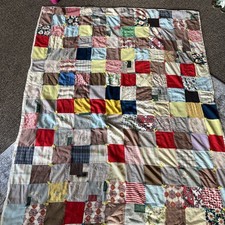 Vintage 1970s Crazy Quilt 58x75 Hand Tied Patchwork Dixie Lily Feed Sack Back picture