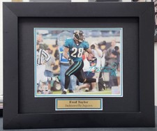 Fred Taylor Jacksonville Jaguars Signed and Framed 8x10 Beckett COA picture