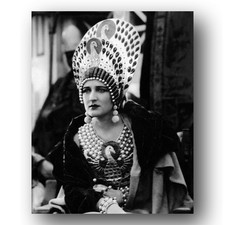 Carmel Myers Photo 8x10 Classic Hollywood Portrait Actress picture