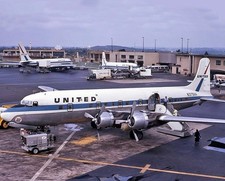 1967 United Airlines DOUGLAS DC-6B  @ Baltimore Photo  (233-i) picture