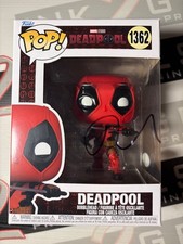 Ryan Reynolds Signed Deadpool v Wolverine Funko Pop Autograph ACOA - Marvel picture