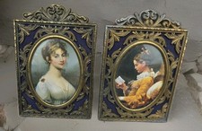 VTG 2-ORNATE SCROLL BRONZE FRAMES W/BLUE FELT VICTORIAN STYLE 7.5 