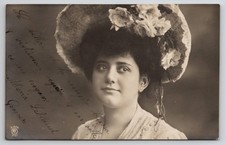 RPPC Argentina Portrait Actress  Woman Large Hat Roses Maria Gomez Postcar picture