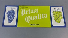 10 Original Vintage Old Stock Prima Qualita Grapes Fruit Crate Paper Label picture