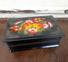 Vintage Hand Painted Floral Russian Lacquer Hinged Trinket Box Signed picture