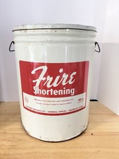 Vintage 50 Pound Tin of Frire vegetable shortening picture