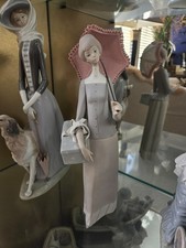 LLADRO #4700 Dressmaker with Umbrella, 15