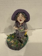 Doug Harris “I Dig Gardening” (Flowers) Figurine Russ Berrie #13190 picture