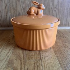 Farmhouse Martha Stewart Casserole Dish/Rabbit Bunny *RARE* Discontinued Orange picture
