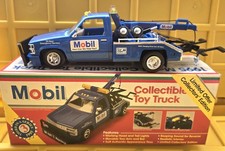 1995 Mobil Collectible Toy Wrecker Tow Truck 1:24 Scale Limited Edition (W1) picture