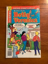 Lot of 3 / Archie’s Girls Betty and Veronica Bronze Age - Vintage Fashion Cover picture