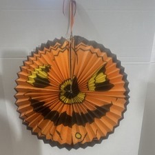 Vintage Halloween Jack-o'-Lantern Face Hanging Wall Décor Paper Foldable Matte picture