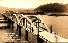 RPPC Umpqua Bridge Antique Auto Columbia River Highway OR Oregon Postcard D4 picture