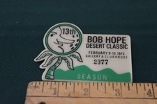 ORIGINAL 1972 BOB HOPE 13TH DESERT CLASSIC GOLF TOURNAMENT GALLERY CLUBHOUSE PIN picture