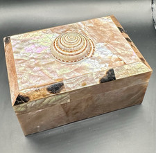 Vintage Gumps of SanFrancisco jewelry box. Pen shell box with turbo shell on lid picture