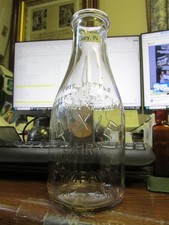 Gary, Ind. Beecher, ILL. Dixie Dairy Co. TREQ Milk Bottle INDIANA IN ILLINOIS IL picture