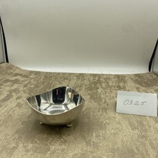 Oneida Heirloom Silverplate Footed Bowl- Graduated Triangular-3.5” Diameter picture